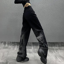 Load image into Gallery viewer, Women&#39;s Graphic Washed Black Jeans
