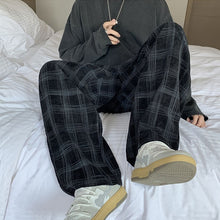 Load image into Gallery viewer, Men&#39;s Plaid Print Pants
