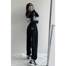 Load image into Gallery viewer, Women&#39;s Heart Patch Casual Joggers
